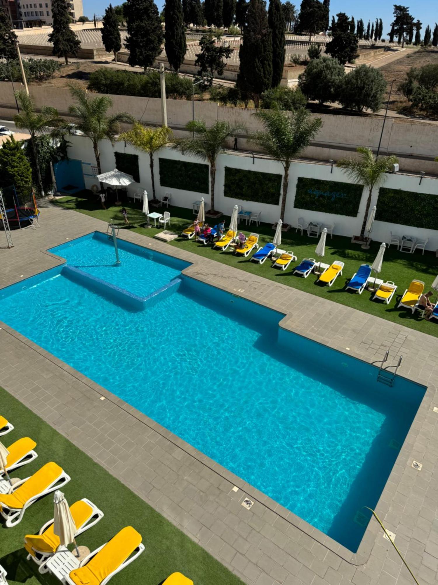 Le Zenith Hotel Oran Buitenkant foto