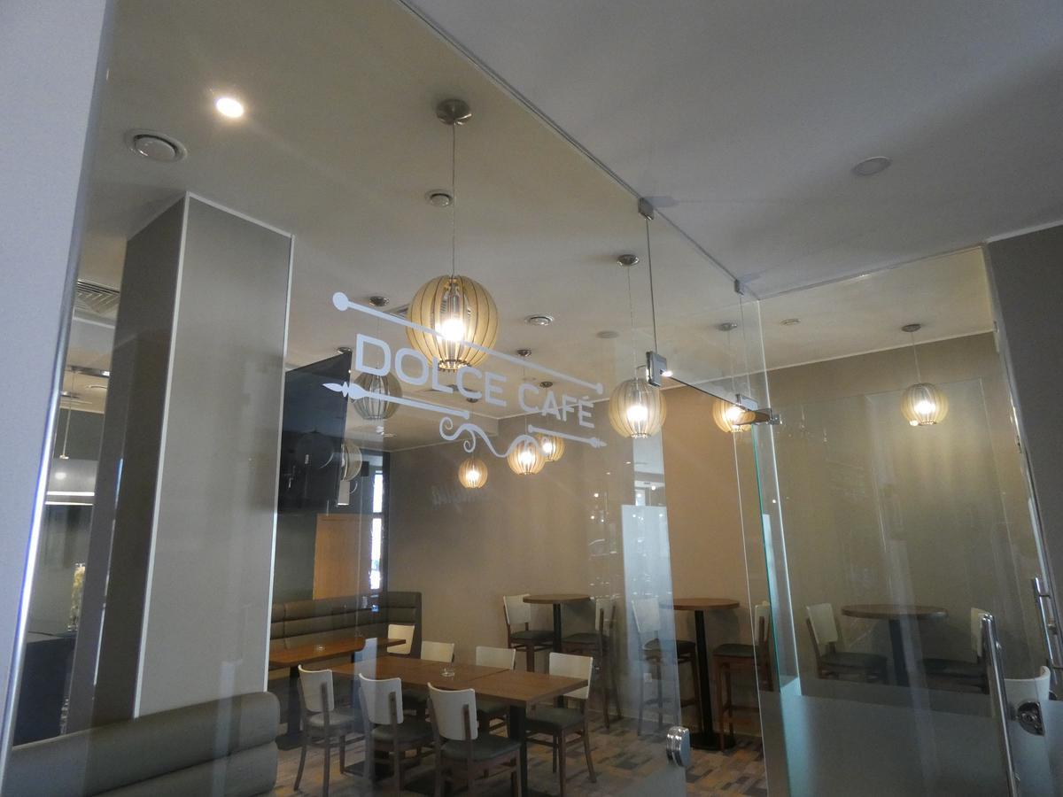 Le Zenith Hotel Oran Buitenkant foto