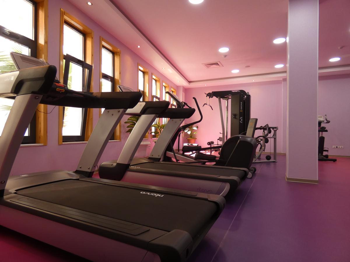 Le Zenith Hotel Oran Buitenkant foto